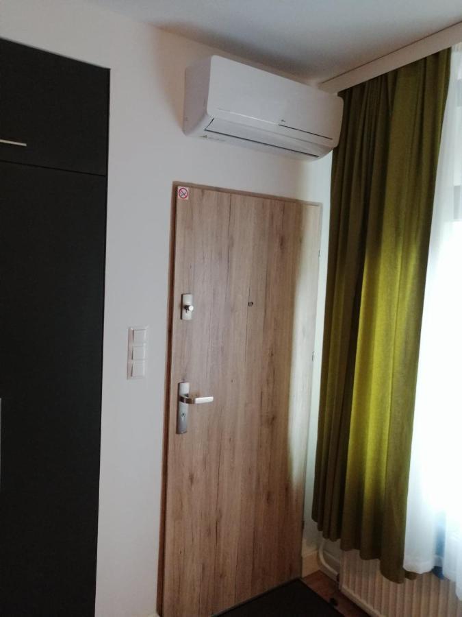 Apartamenty Blisko Plazy Podczele Kołobrzeg Exteriör bild